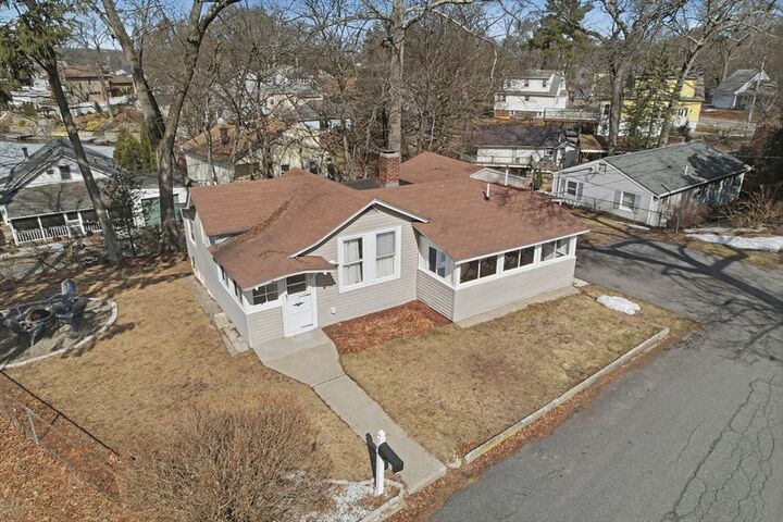 Property Photo:  81 Bay View Drive  MA 01545 