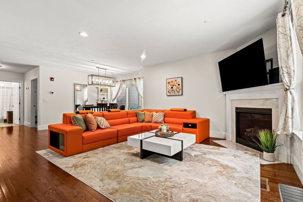 Property Photo: 1 Roseland St B14 MA 02035