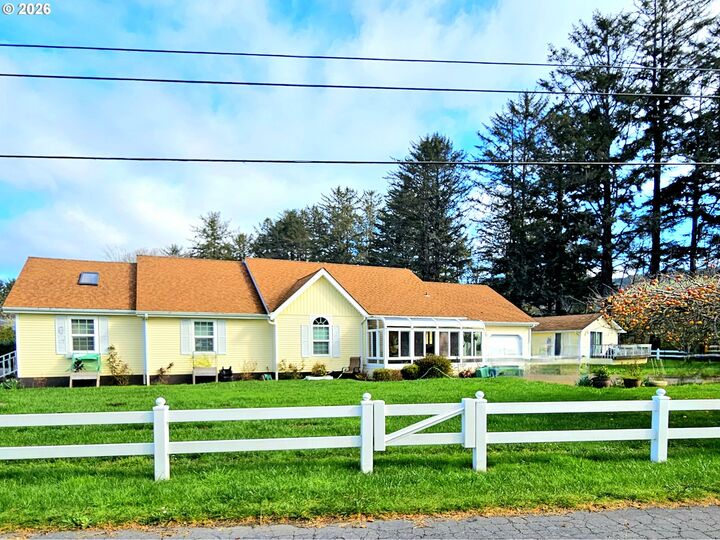 Property Photo:  15482 Morrison Ln  OR 97415 