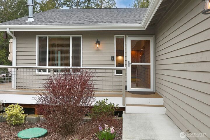 Property Photo: 2903 Hi Crest Road WA 98260