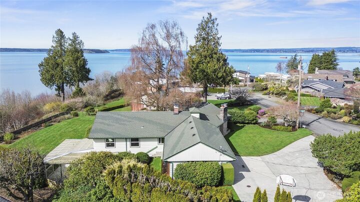 Property Photo:  456  View Ridge Drive  WA 98203 
