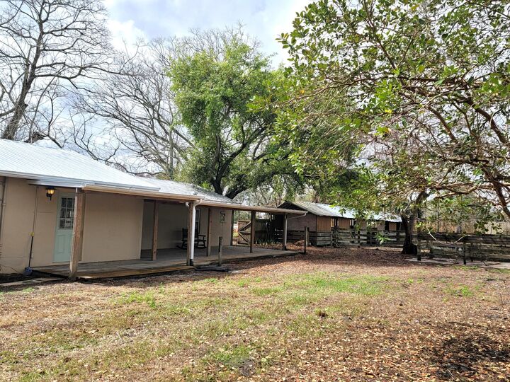 Property Photo:  4362 W Midway Road  FL 34981 