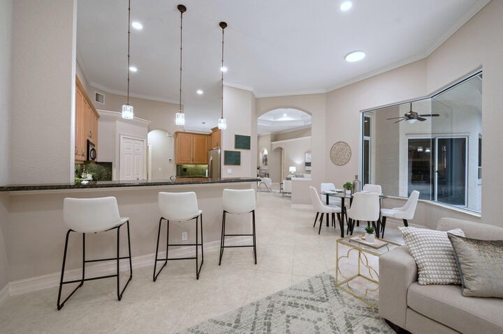 Property Photo: 2445 Eagle Run Way FL 33327