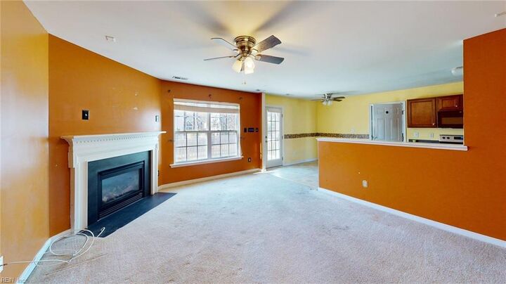 Property Photo:  8212 Heather Ridge Ct  VA 23231 