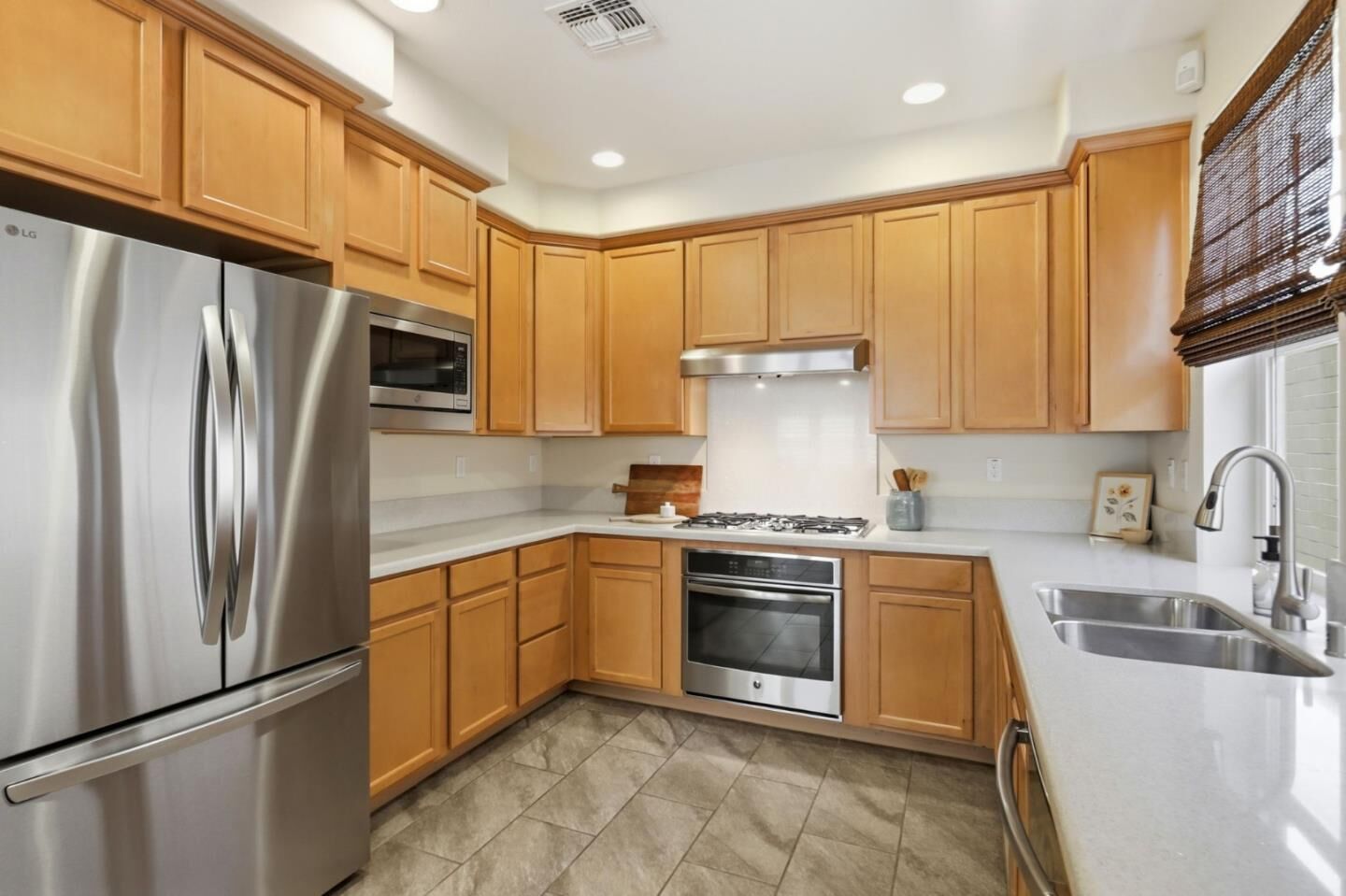 Property Photo:  1658 North Pole Place 1  CA 95124 