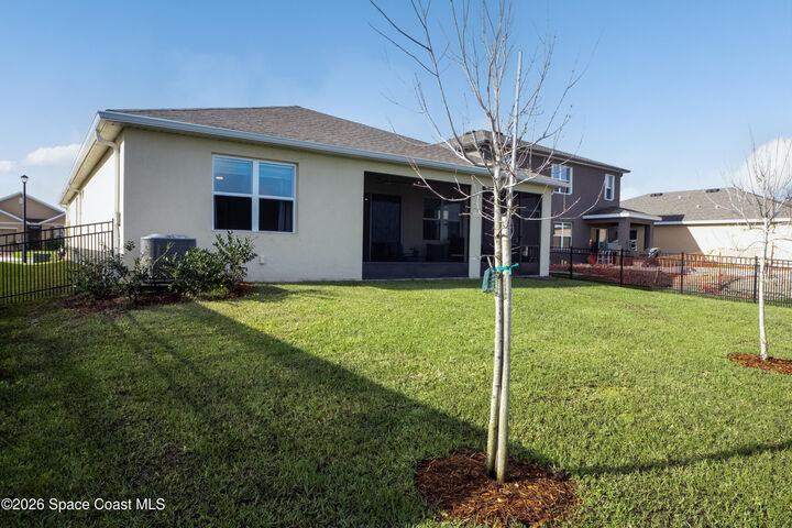Property Photo:  4926 Barr Street  FL 32904 