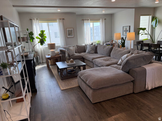 Property Photo: 689 E Ryegrass N UT 84005