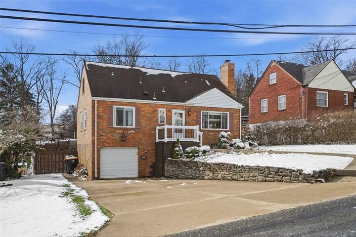 Property Photo:  5386 Pennsylvania S  PA 15102 