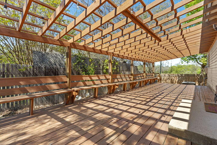 Property Photo:  8400 Steamline Circle  TX 78745 