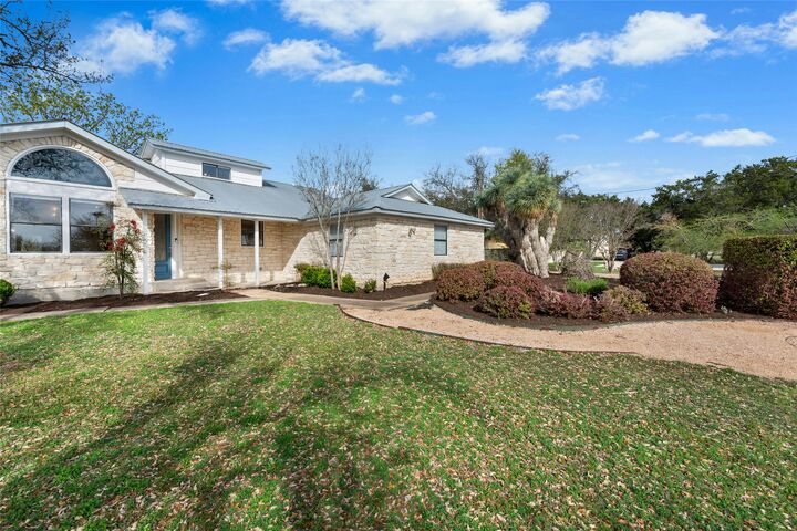 Property Photo: 140 Donna Drive TX 78676