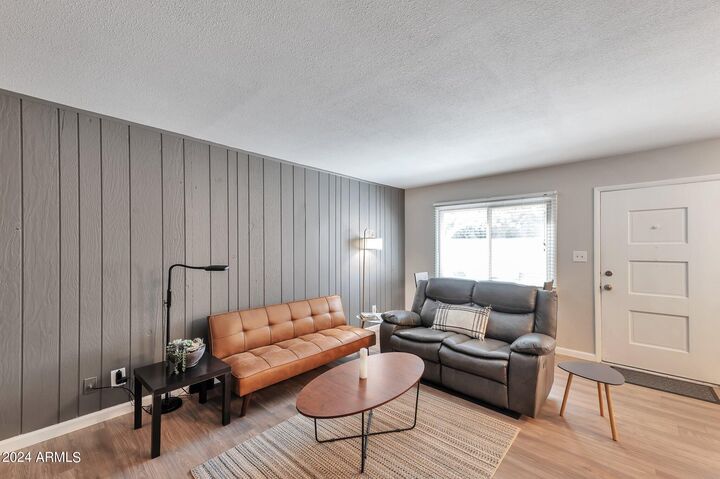 Property Photo: 4215 N 81st Street AZ 85251