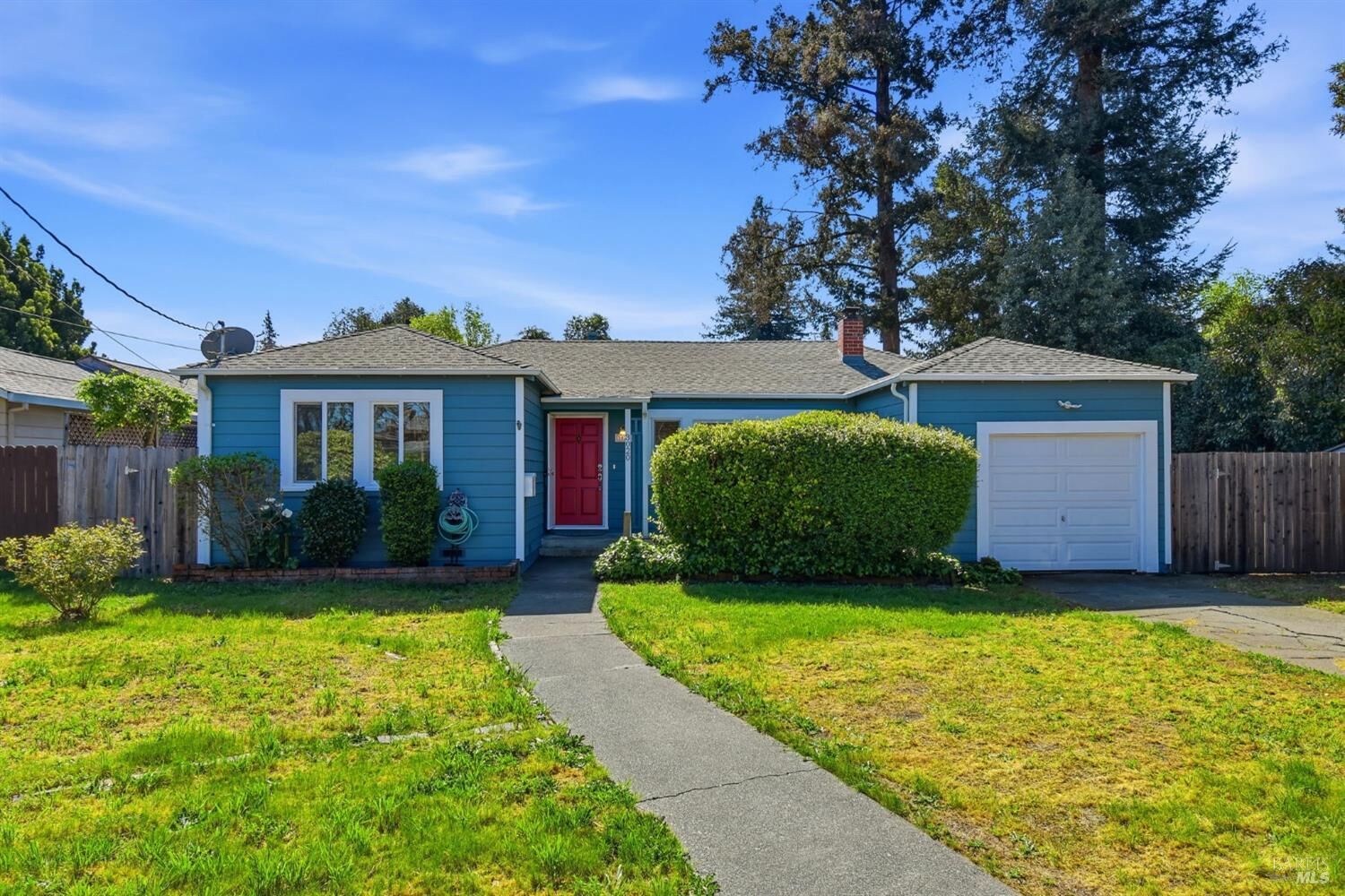 Property Photo:  3020 Sonoma Avenue  CA 95405 