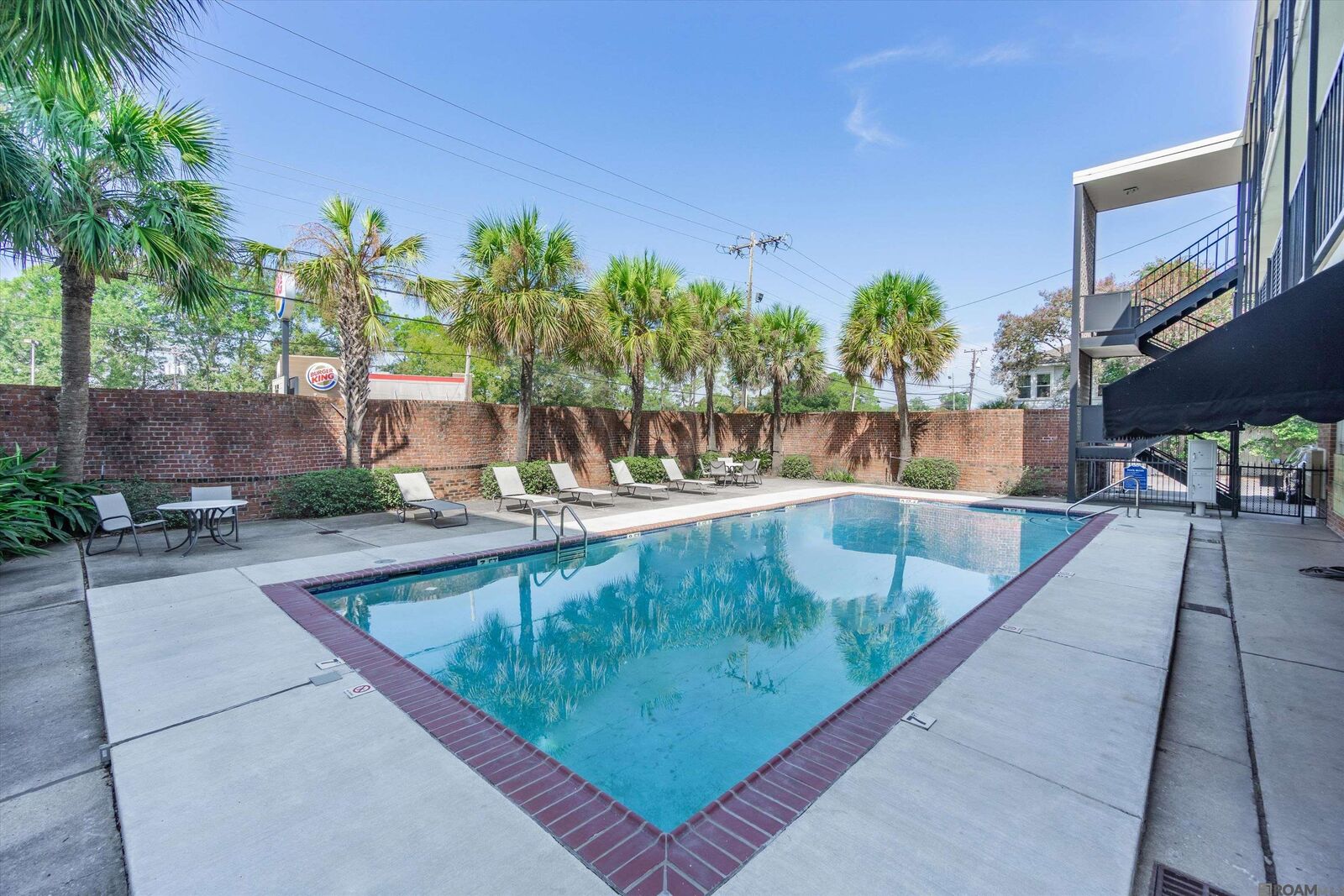 Property Photo:  3101 Highland Rd #216  LA 70802 