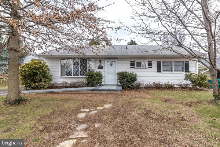 Property Photo:  305 Devon Road  PA 19030 