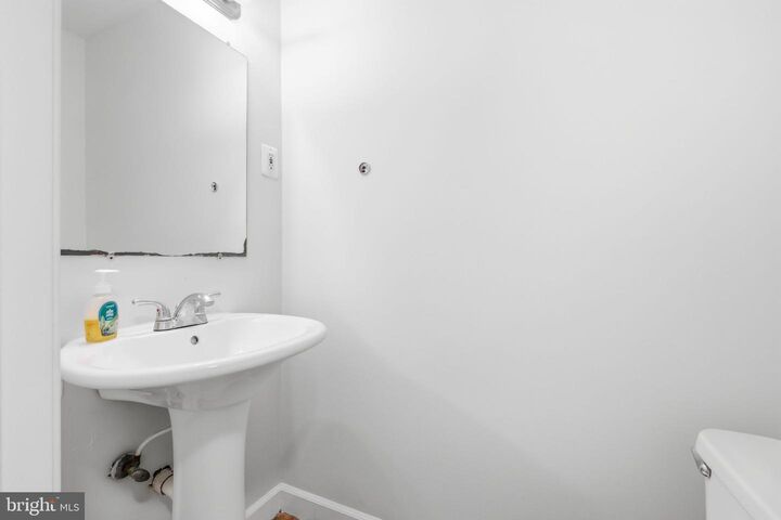 Property Photo:  14465 Golden Oak Road  VA 20121 