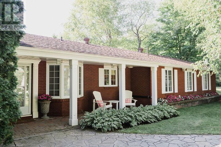 Property Photo: 83 Scarlett Road ON P0A 1X0