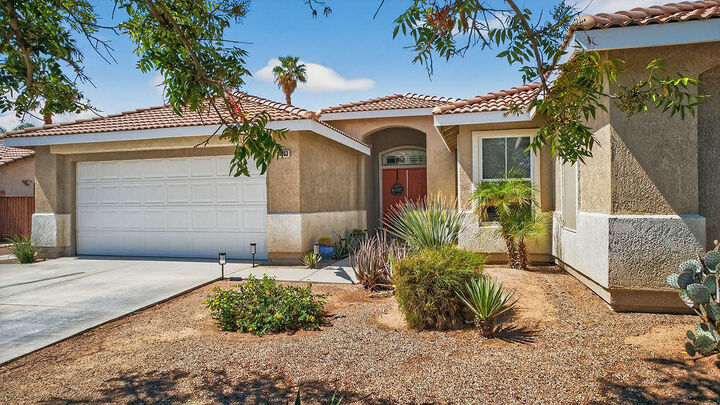 Property Photo:  37763 Colebridge Street  CA 92211 