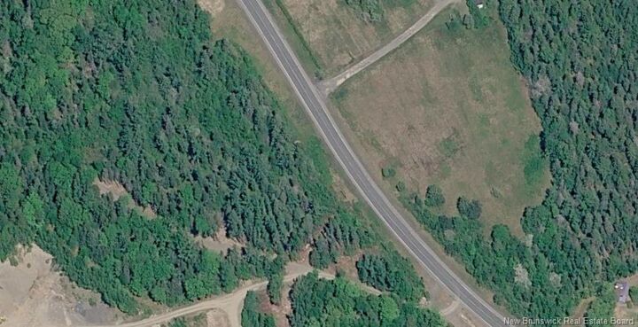 - Thomas Creek Lane — photo 1