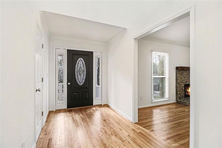 Property Photo:  315 Laurel Lane  GA 30076 