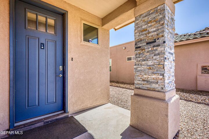 Property Photo:  4576 Marisabel Azcarate Street  TX 79938 