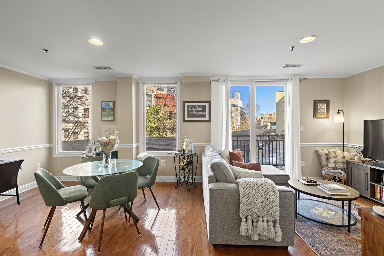 Property Photo:  70 Adams St 2O  NJ 07030 