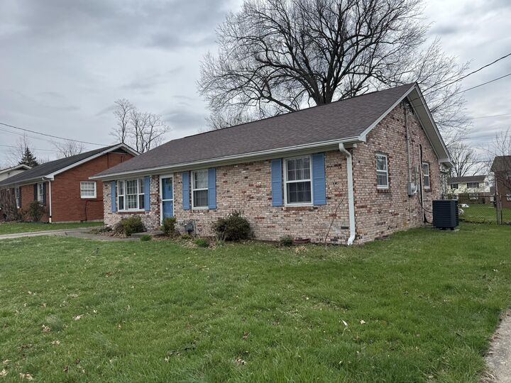 Property Photo: 214 Magnolia Drive KY 40475