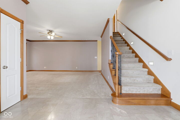 Property Photo:  7215 Lockford Walk N  IN 46123 