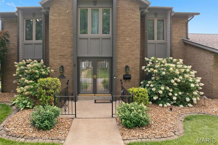 Property Photo: 26 Ravenwood Circle IL 62269