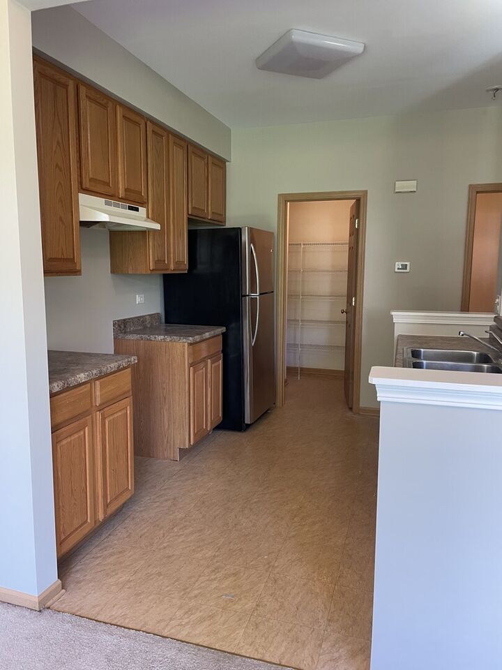 Property Photo: 160 Concord Drive S 160 IL 60543