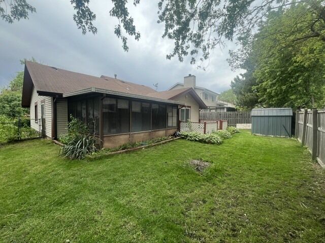 Property Photo: 64 Abbeywood Drive IL 60446