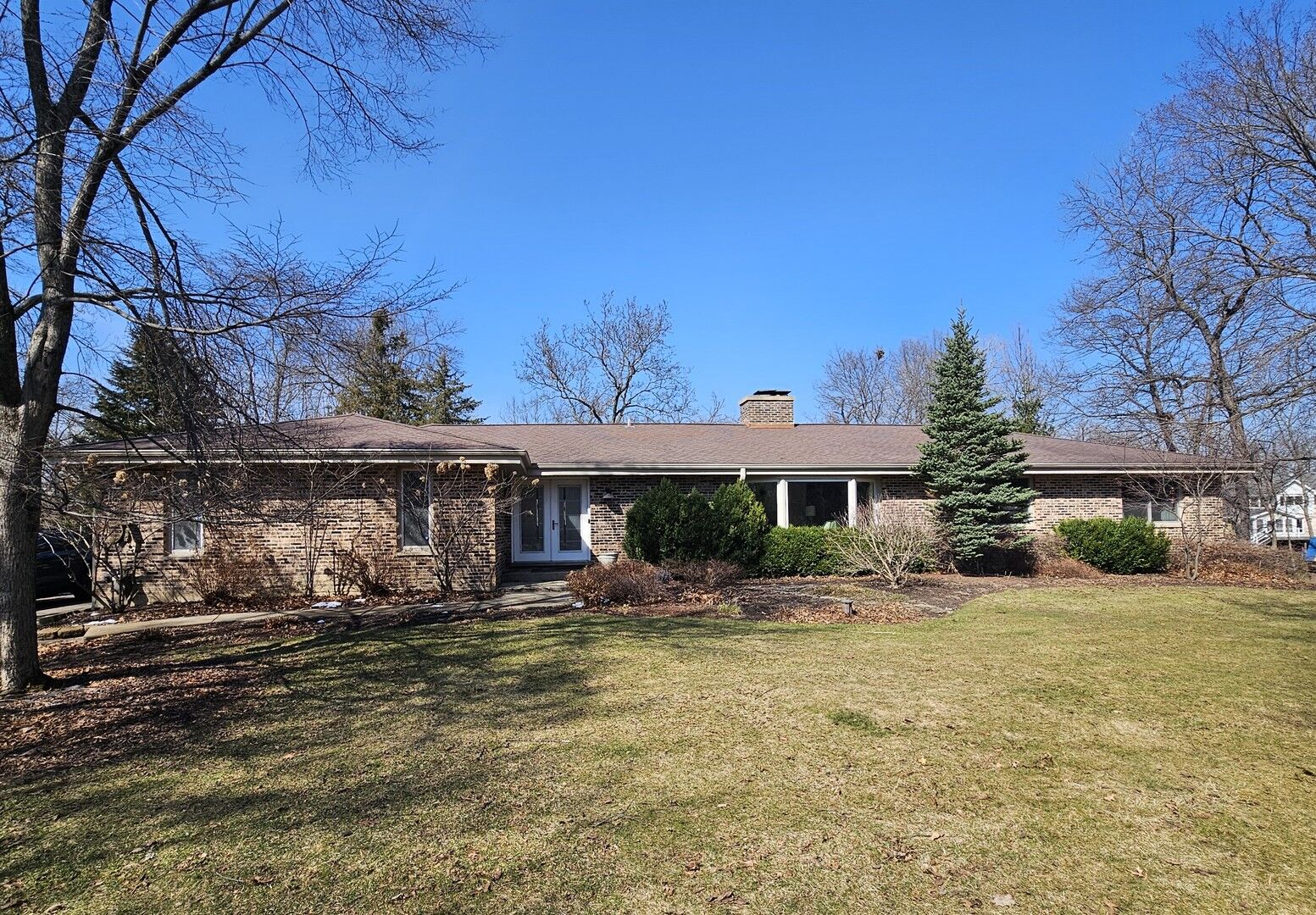 Property Photo:  480 E Il Route 22  IL 60010 