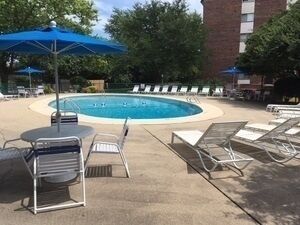 Property Photo:  4731 Saint Joseph Creek Road 4E  IL 60532 