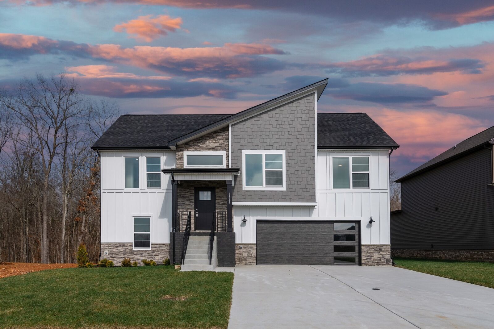 Property Photo: 1549 Hidden Creek Trail TN 37043