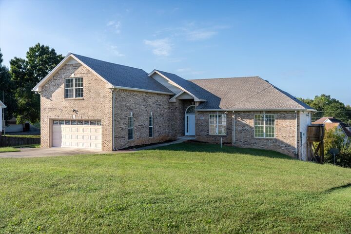 Property Photo:  1846 Rapids Ct  TN 37040 