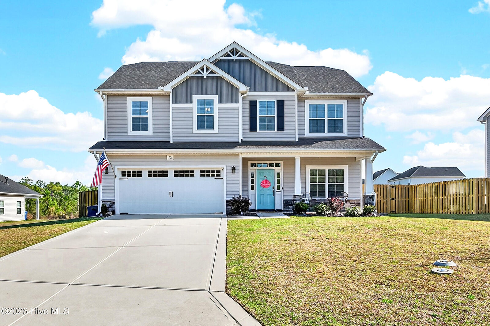 Property Photo: 406 Anchor Hitch Court NC 28460