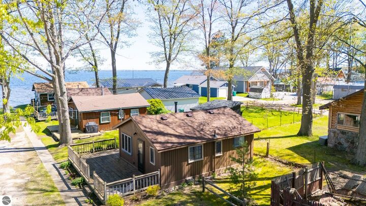 Property Photo: 3974 W Houghton Lake Drive Unit #7 MI 48629