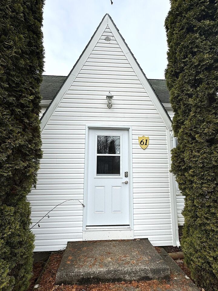 Property Photo: 61 Lawrencetown Lane NS B0S 1M0