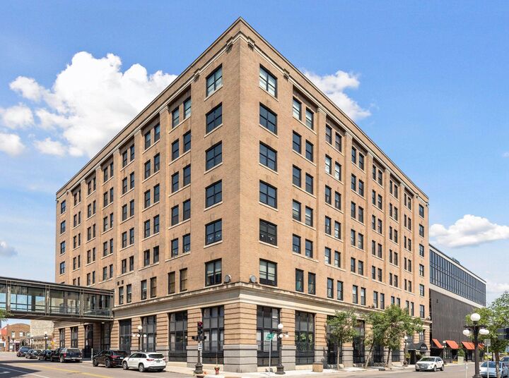 Property Photo: 406 Wacouta Street 216 MN 55101