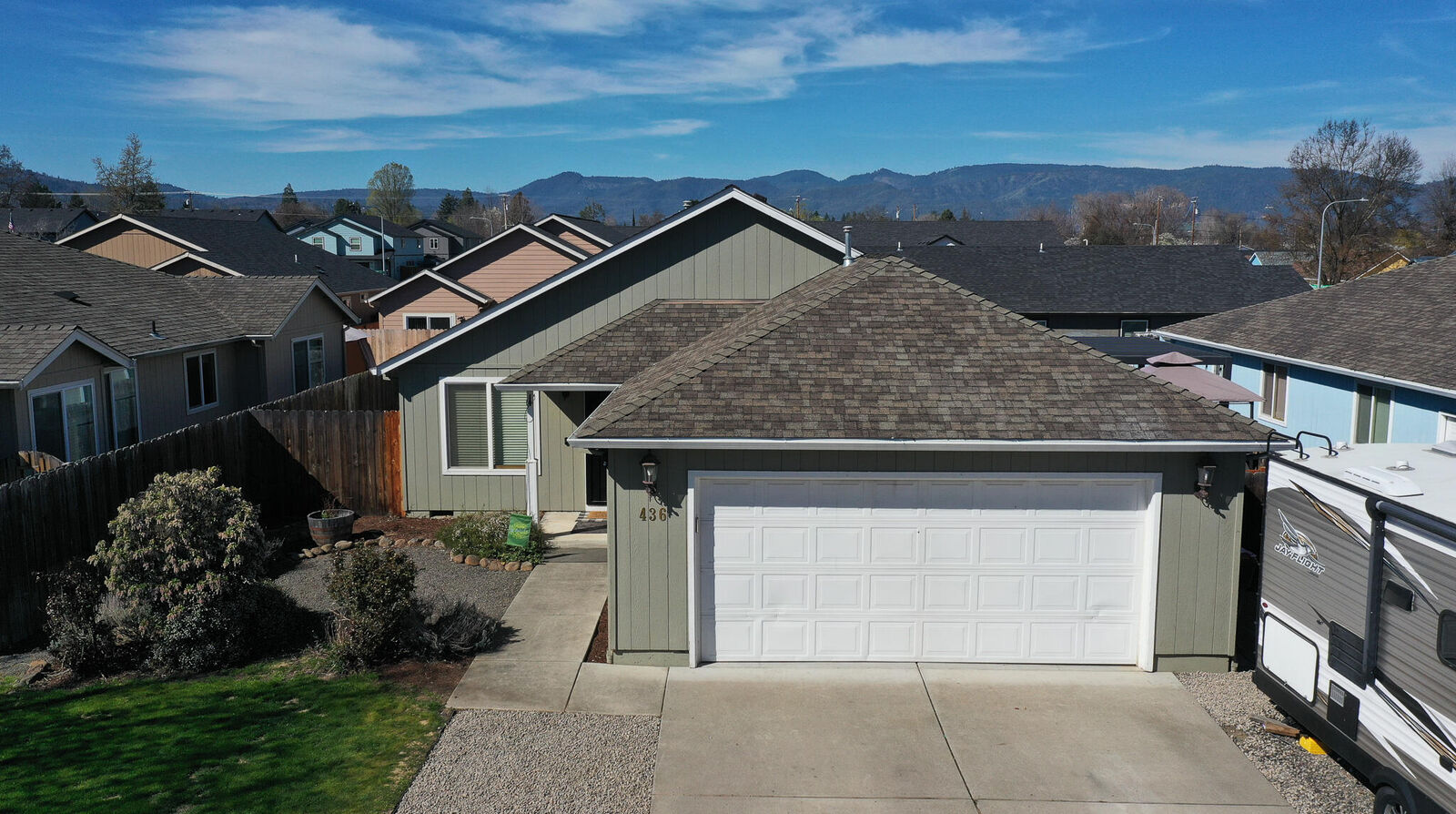Property Photo:  436 Vick Lane  OR 97501 