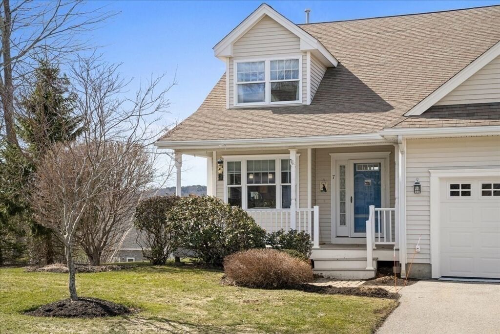 Property Photo: 7 Primmett Lane 7 MA 01609