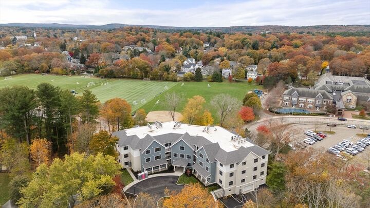 Property Photo:  16 Stearns Rd 208  MA 02482 