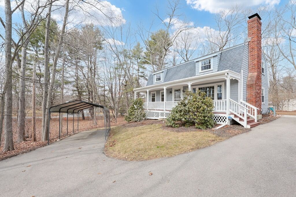 Property Photo:  72 Fruit Street  MA 01721 