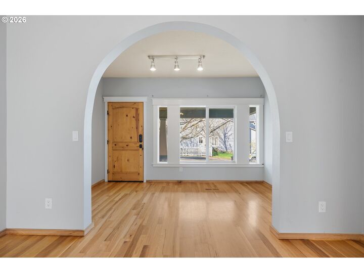 Property Photo:  5194 NW 171st Pl  OR 97229 