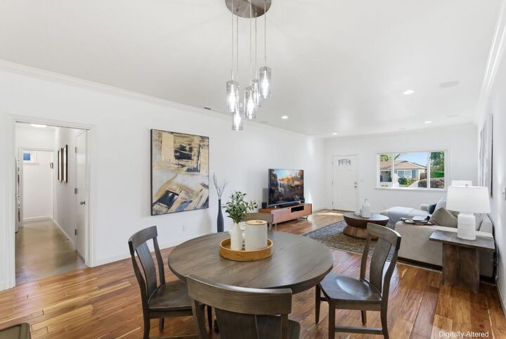 Property Photo:  1276 Windsor Way  CA 94061 