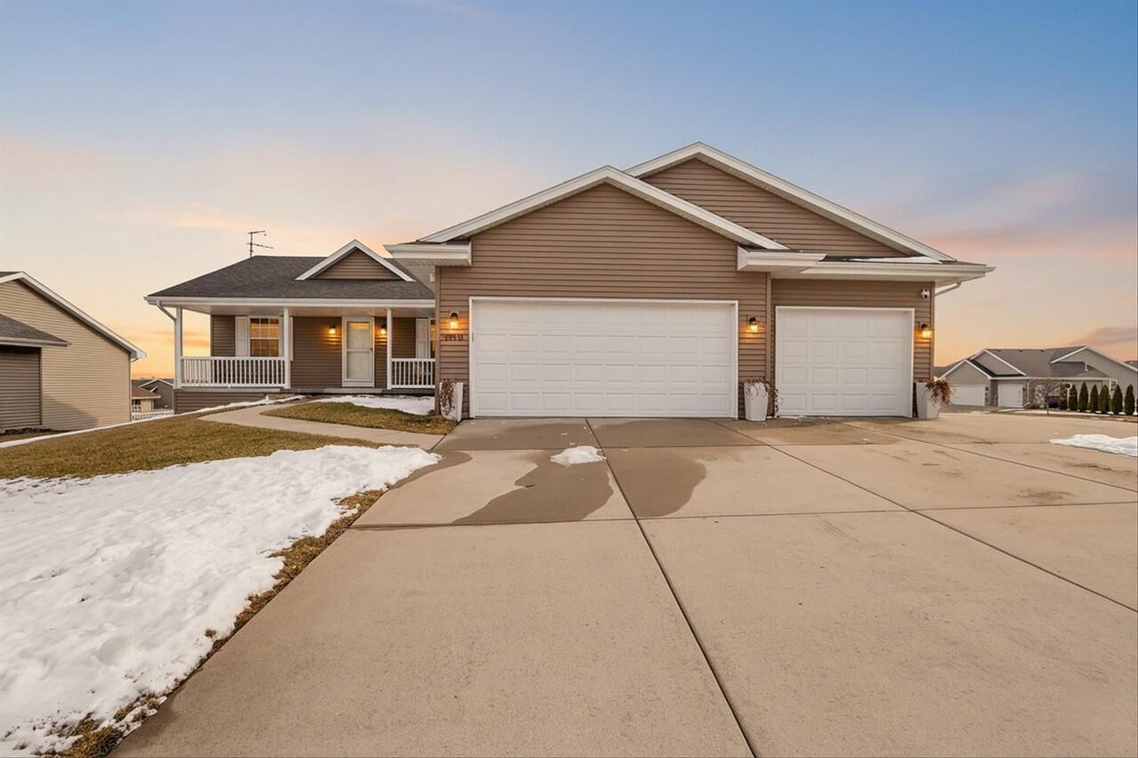 Property Photo: 4990 Glacier View Drive WI 53563