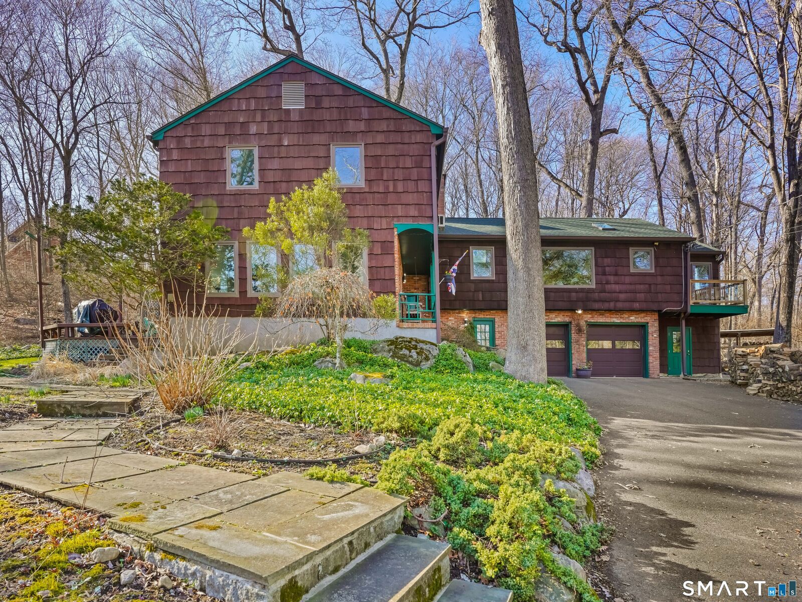 Property Photo: 208 Cascade Road CT 06903