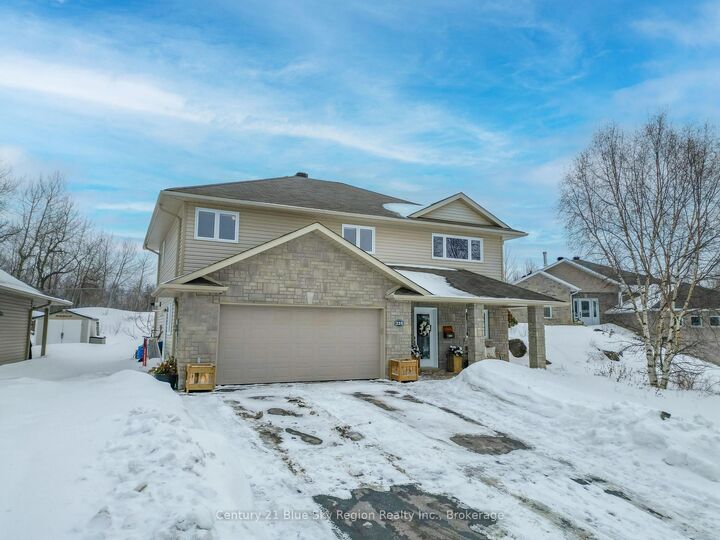 Photo de la propriété:  225 Kingsway Avenue  ON P1B 7V5 