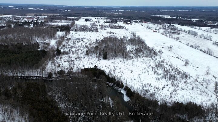 317704 6 &Amp 10 Highway — photo 1
