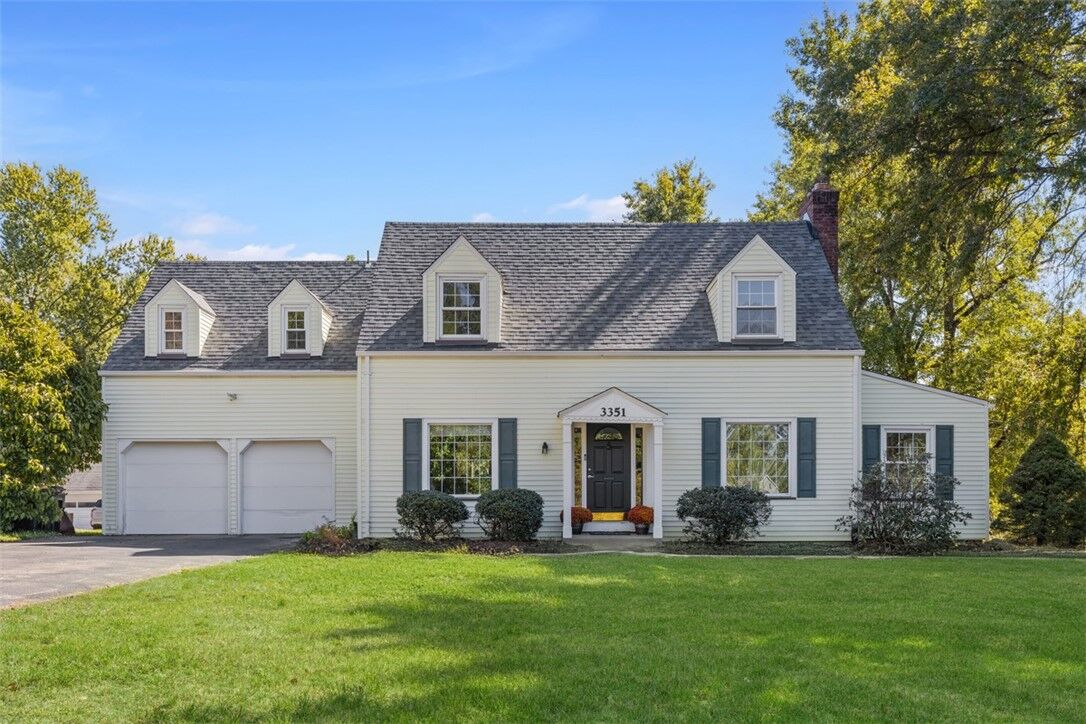Property Photo: 3351 Elmdale Drive PA 15102