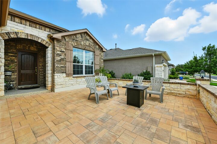 Property Photo:  107 Calhoun Lane  TX 78633 